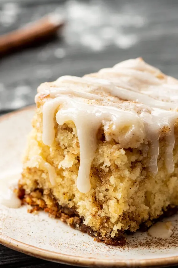 Cinnabon Cinnamon Roll Coffee Cake