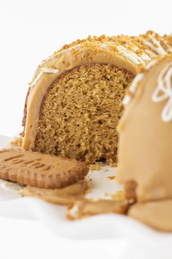 Easy Biscoff Cookie Butter Cake