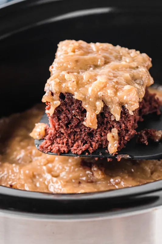 Easy Slow Cooker German Chocolate Cake