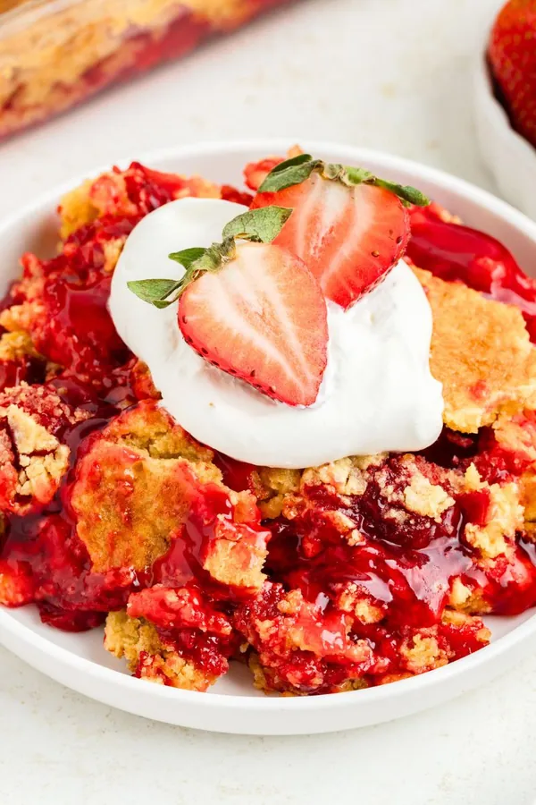 Easy Strawberry Dump Cake