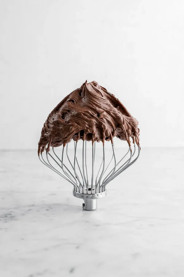 Homemade Chocolate Buttercream Frosting Recipe