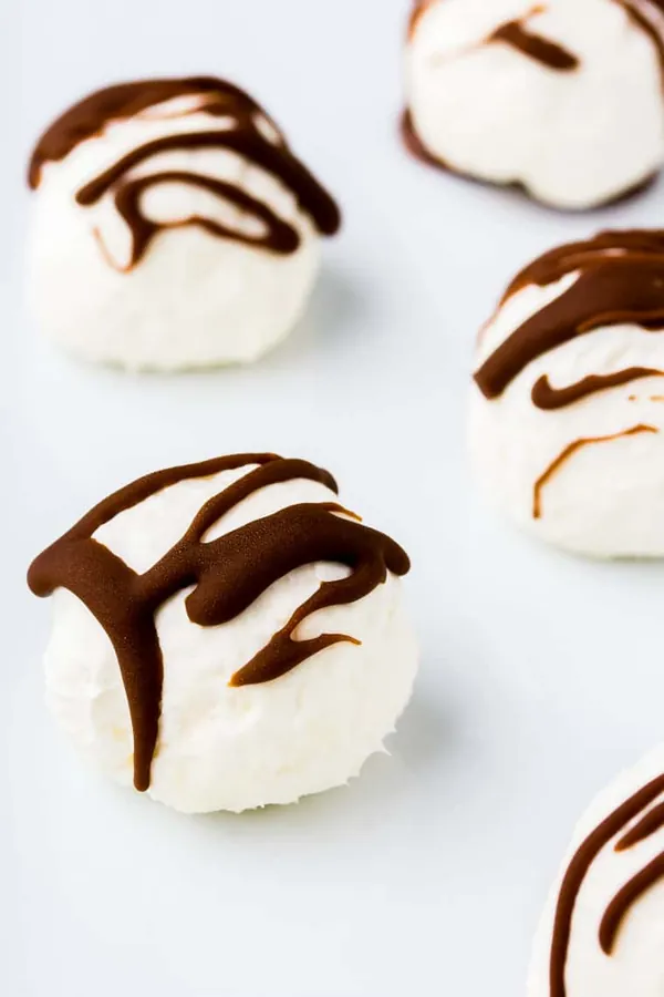 Keto Cheesecake Bites