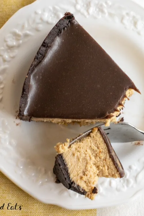 Keto Peanut Butter Cheesecake