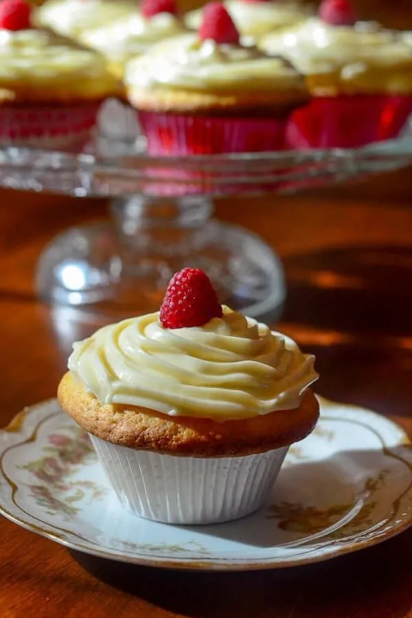 Lemon Raspberry Cupcakes with Lemon Curd Frosting