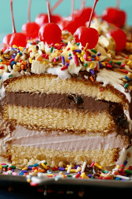 No-Bake Ice Cream Cake