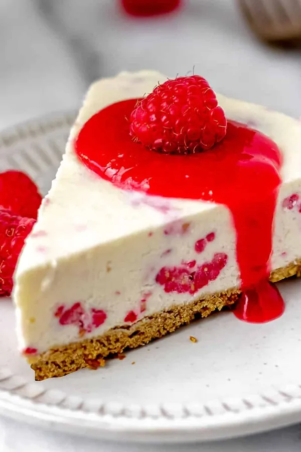 No-Bake Raspberry Cheesecake