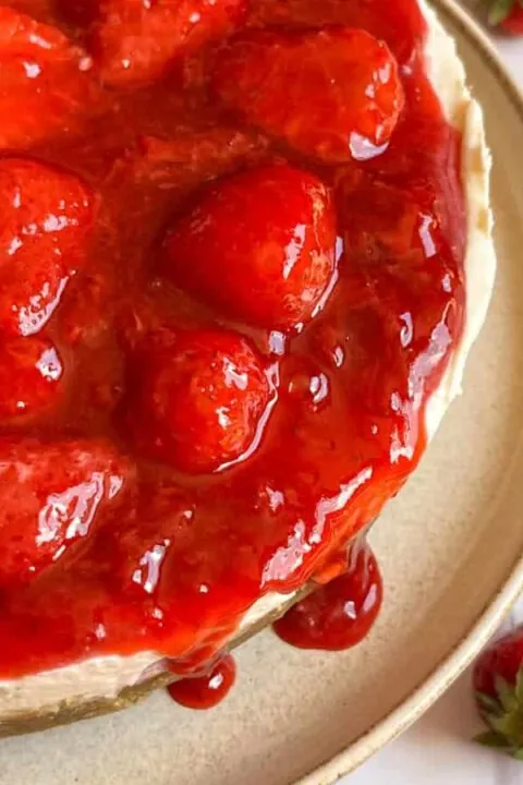 No Bake Strawberry Cheesecake