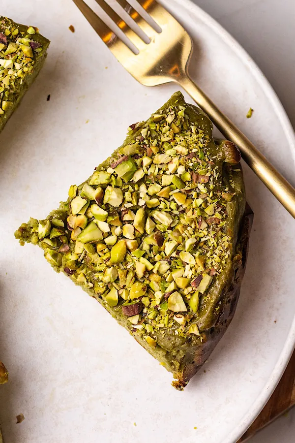 Pistachio Cottage Cheese Cheesecake