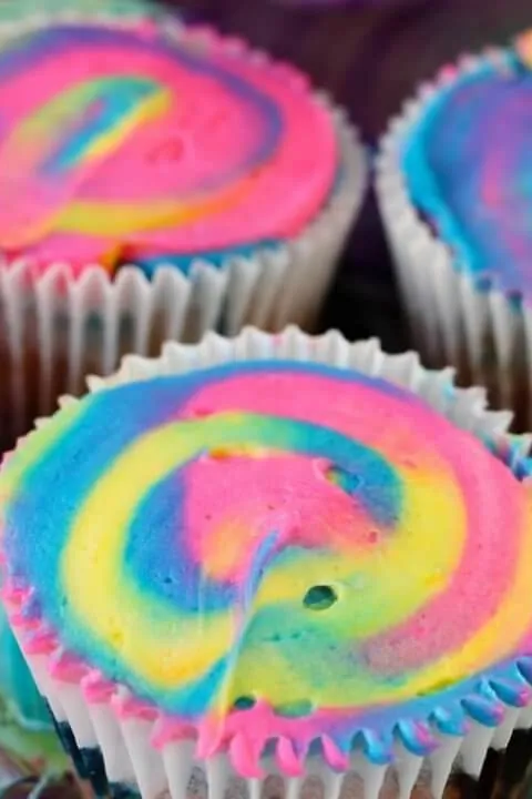 Rainbow Swirl Tie Dye Cupcakes