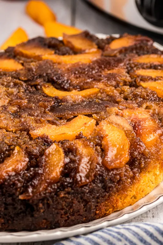 Slow Cooker Peach Upside Down Cake