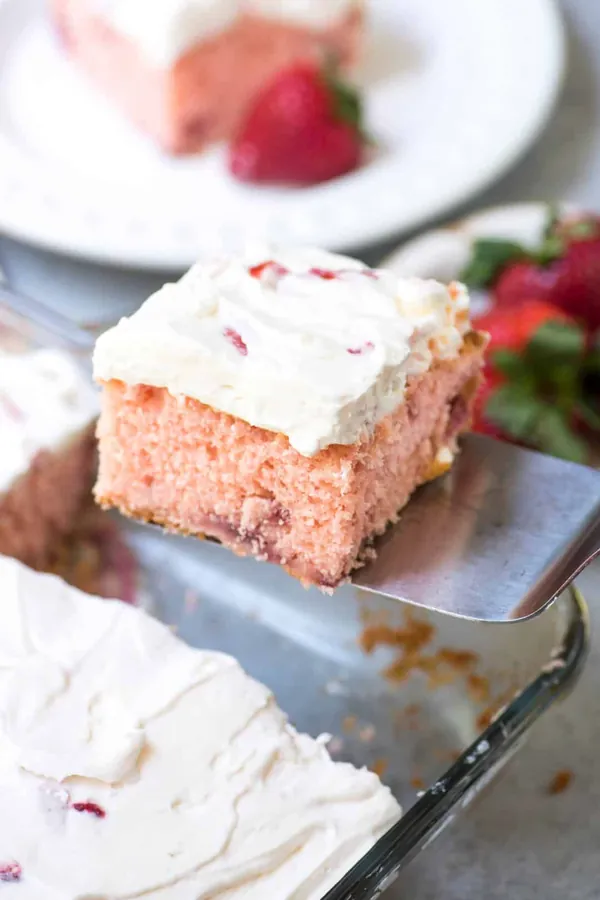 Strawberry Cake with Strawberry Cream Cheese Frosting