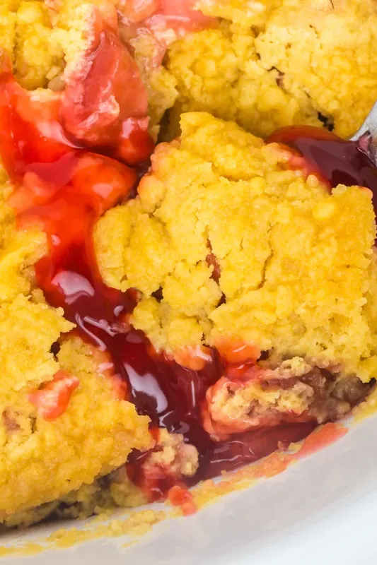 Strawberry Rhubarb Dump Cake Recipe