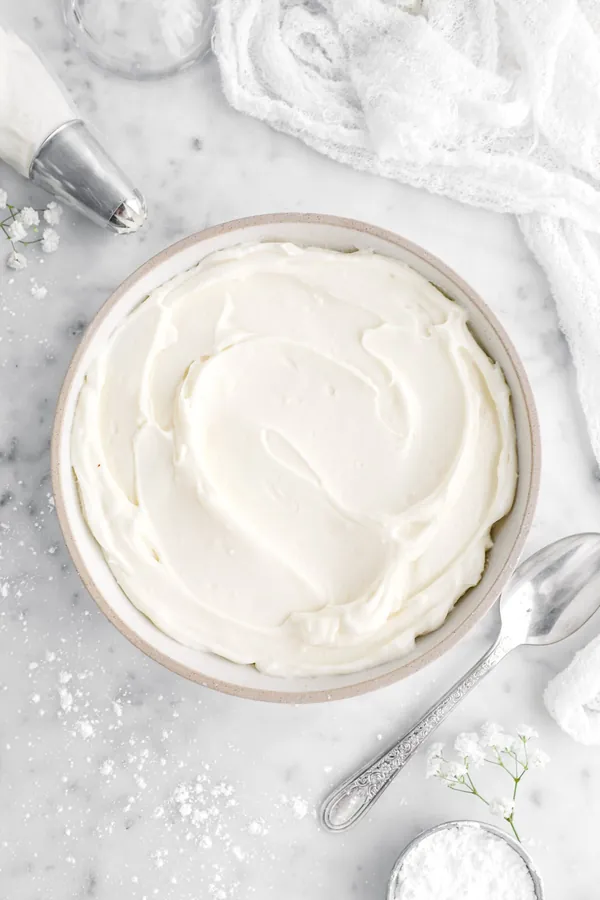 The Best Cream Cheese Frosting