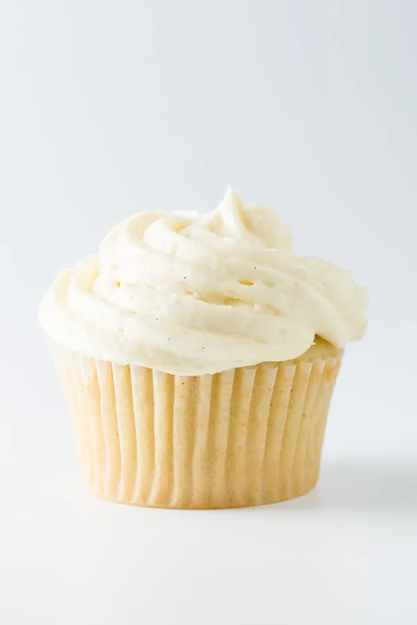 The Best Vanilla Cupcakes