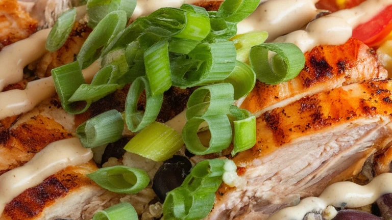 Chicken and Quinoa Power Bowl - Featured